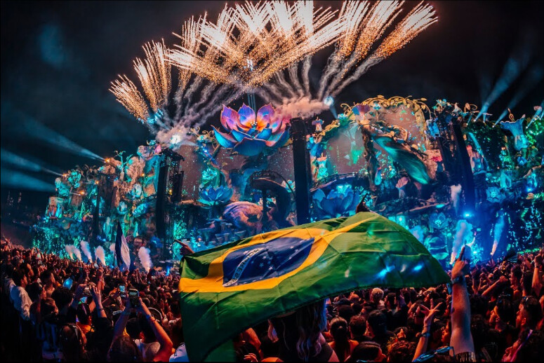 Tomorrowland Brasil: momento real 4